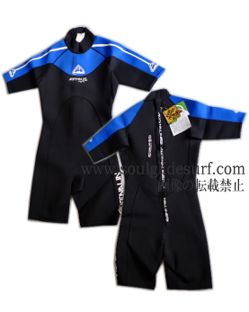 ADRENALIN WETSUITS YEXvO 2mm yv݌ɊmFz